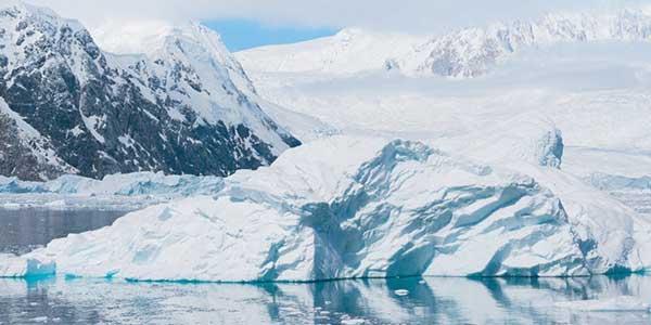 Chile cierra un glaciar popular, enfureciendo a aventureros y guías locales​